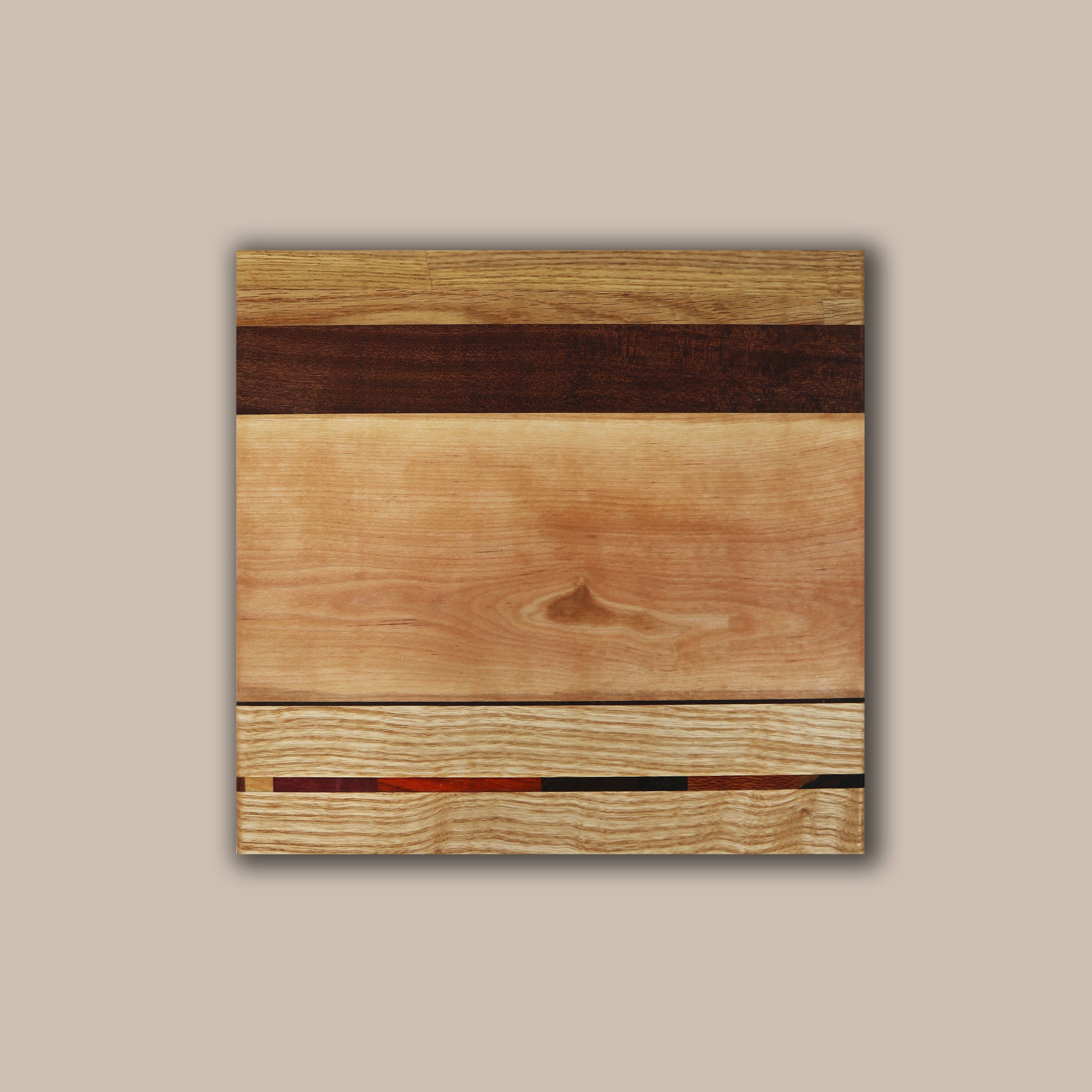 Cara | Reclaimed Serving Board - Iron & Sprout